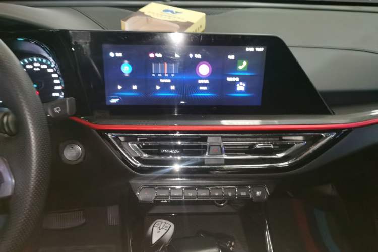 Used Oshan X5 2021 Revised Version 1.5T DCT Luxury Edition
