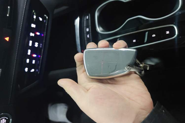 Used Buick Envision 2022 Encore Plus 652T Five-Seat Luxury Model
