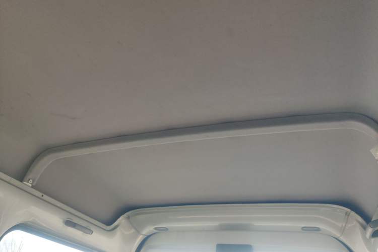 Used Wuling Zhiguang 2013 1.0L Practical Version