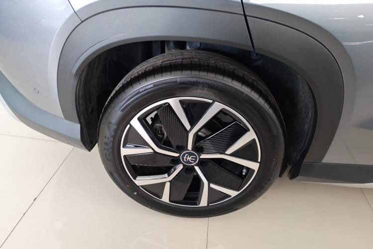 Used BYD Song L DM-i 2025 Intelligent Driving Version 160 km Beyond-Range Type
