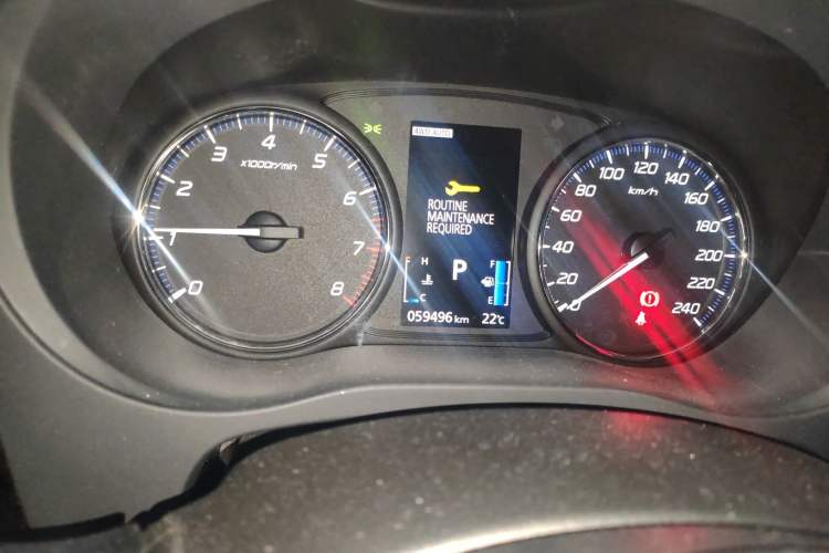 Used Mitsubishi Outlander 2016 2.4L 4x4 Luxury Edition 7-Seater
