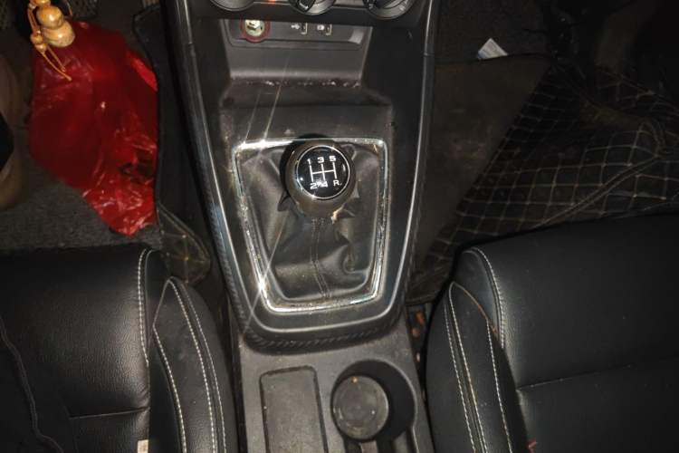 Used MG ZS 2017 1.5L Manual Luxury Edition
