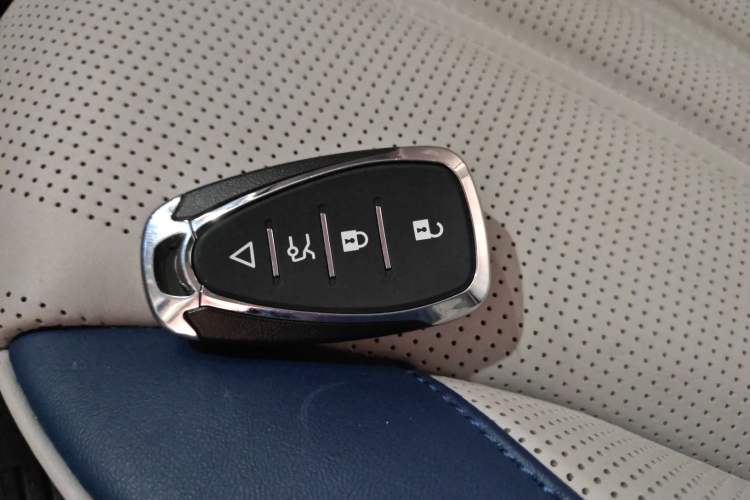 Used Roewe iMAX8 2021 400TGI Supreme Series Ultimate Edition
