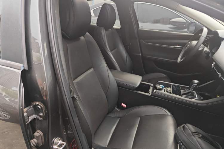 Used Mazda Mazda 3 Axela 2020 2.0L Automatic Zhiya Edition