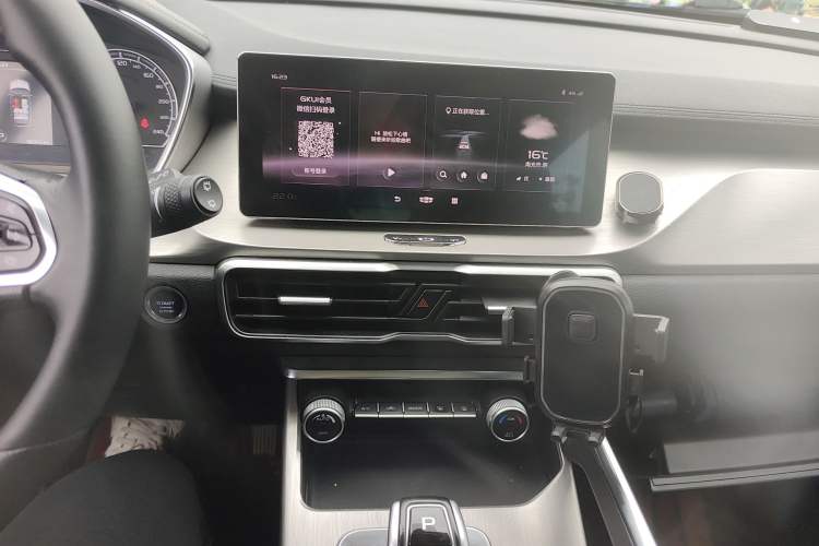 Used Geely Auto Coolray 2019 260T DCT Knight China VI Standard Audio And AC Panel