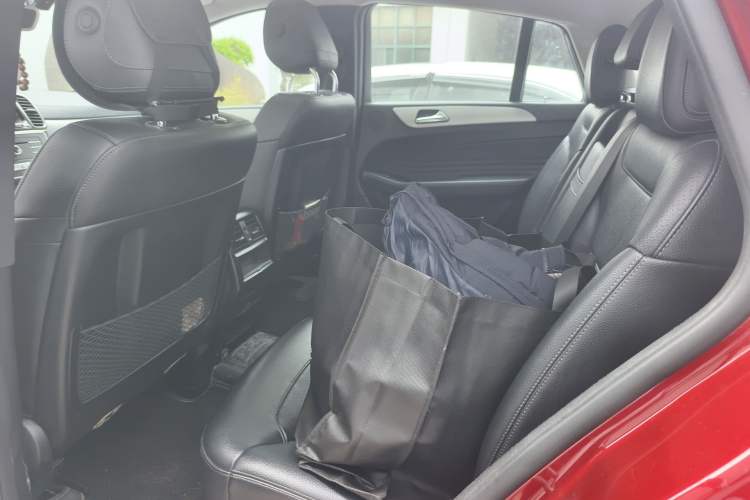 Used Mercedes-Benz GLE Coupe 2017 GLE 320 4MATIC Coupe SUV Left Rear Seat