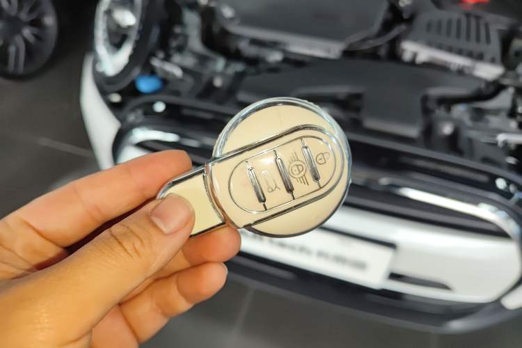 Used MINI 2023 Updated 1.5T COOPER Artist Five-Door Edition Interior 1