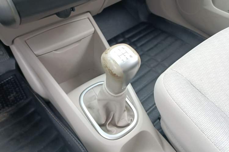 Used Venucia D50 2015 1.6L Manual Fashion Edition