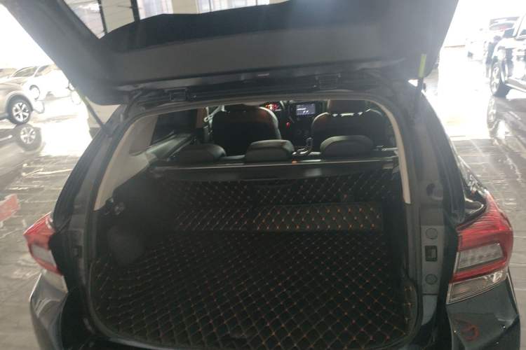 Used Subaru XV 2020 Revised Version 2.0i All-Wheel-Drive Luxury Edition with EyeSight
