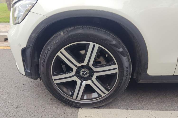 Used Mercedes-Benz GLC Coupe 2022 Refreshed GLC 260 4MATIC Coupe SUV