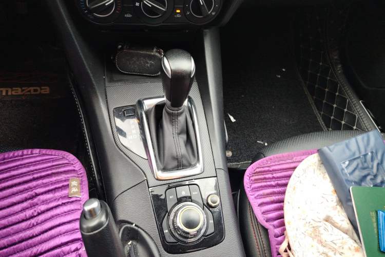Used Mazda 3 Axela 2016 Sedan 1.5L Automatic Comfort Model Gear Lever