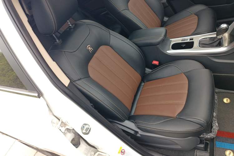 Used BYD Song 2018 1.5TID Automatic Smart Connect Prestige Model
