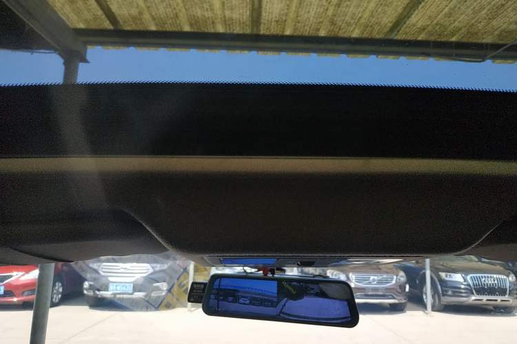 Used Nissan Tiida 2011 1.6L CVT Smart Version