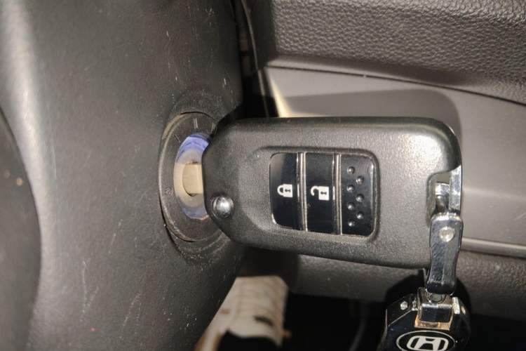 Used Honda CR-V 2016 2.0L two-wheel drive Urban Edition