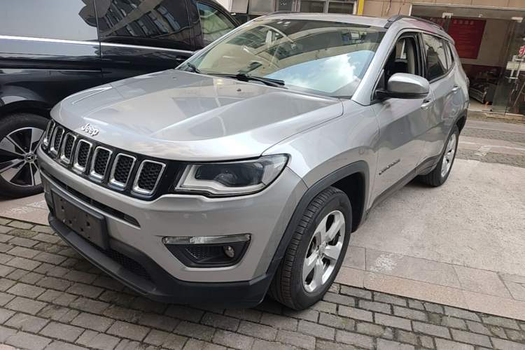 Used Jeep Compass 2017 200T Automatic Family Edition