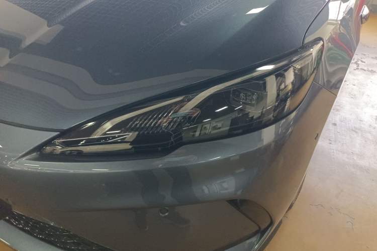 Used BYD Seal 05 DM-i 2025 DM-i Intelligent Drive 120KM Flagship Model Left Front Headlight