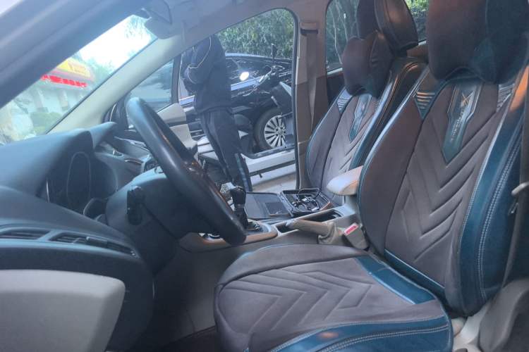 Used Ford Focus 2017 Sedan 1.6L Manual Comfort Plus SmartDrive Edition
