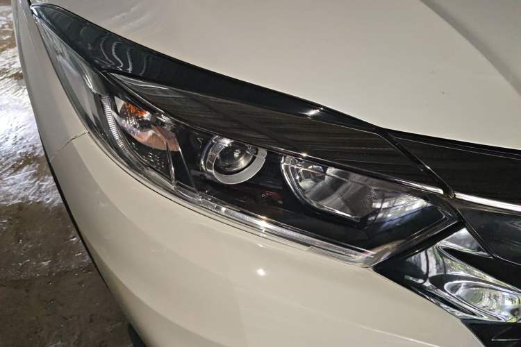 Used Honda Vezel 2020 1.5L CVT Pioneer Edition