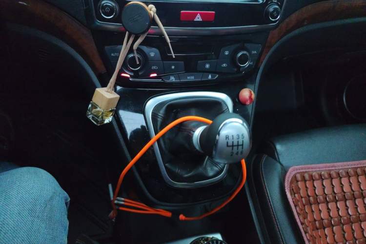 Used Haval H6 2014 Sport Edition 2.0T Diesel Manual 4x4 Prestige Version
