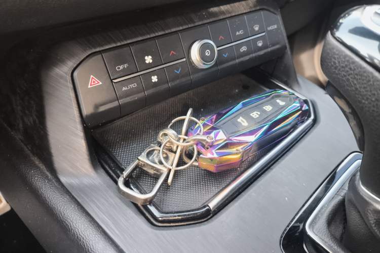 Used Wey VV5 2017 2.0T Flagship Edition
