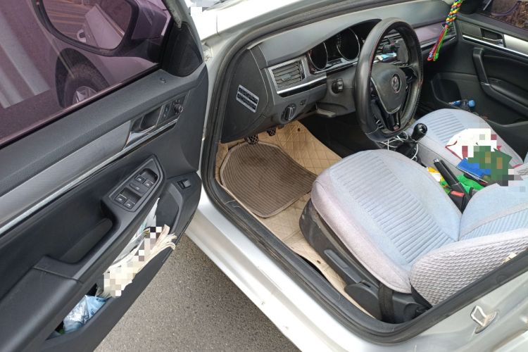 Used Volkswagen Bora 2016 1.6L Manual Comfort Model
