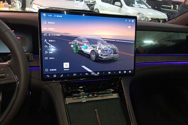 Used Denza Z9 2024 1100 km Four-Wheel Drive Max Version