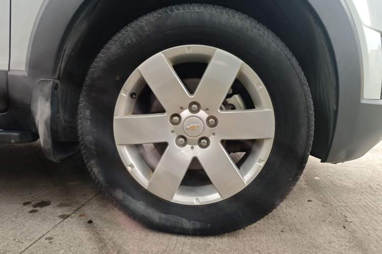 Used Chevrolet Captiva 2014 2.4L 4x4 Luxury Edition 5 Seats