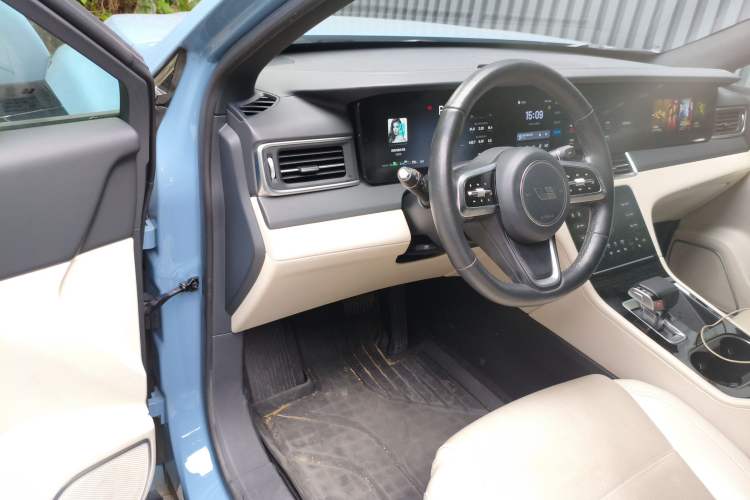 Used Li Auto ONE 2021 Extended-Range 6-Seater Version
