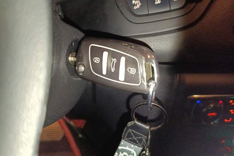 Used Citroen C5 2014 1.6T Automatic Luxury Model