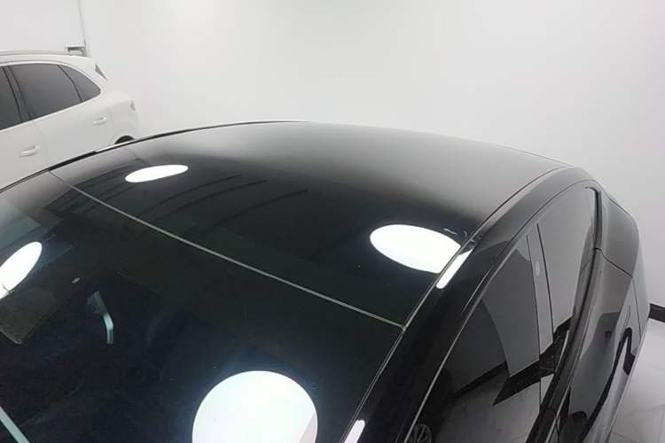 Used Tesla Model Y 2023 Long-Range All-Wheel-Drive Version
