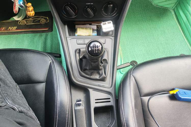 Used Volkswagen Lavida 2019 Lavida Start 1.5L Manual Fashion Edition China VI Standard