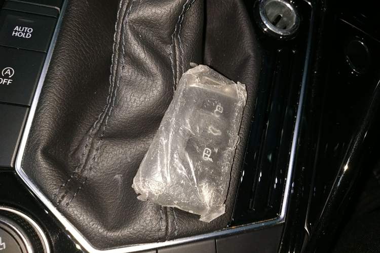 Used Volkswagen Tayron 2023 380TSI Four-Wheel Drive R-Line Pro Smart Edition Vehicle Key