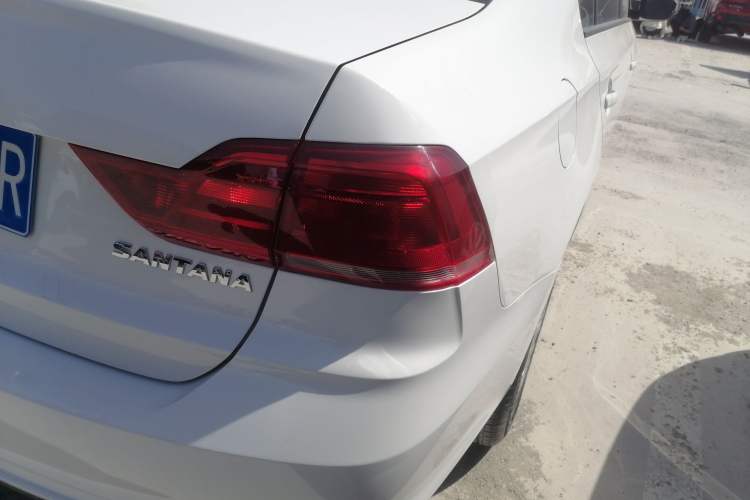 Used Volkswagen Santana 2021 1.5L Automatic Fashion Edition Right Rear Taillight
