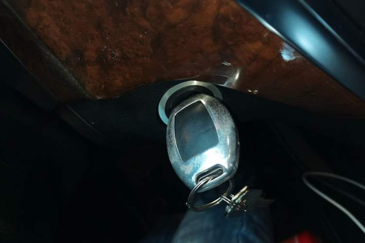 Used Mercedes-Benz M-Class 2012 ML 350 Luxury Edition