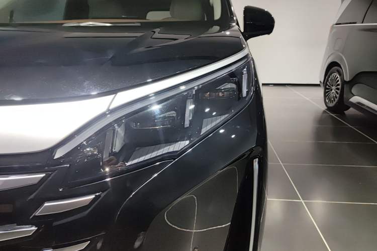 Used BYD Xia 2025 DM-i 1.5T 180km Excellence Model