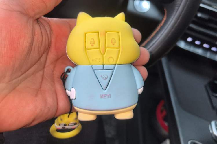 Used CHANGAN UNI-T 2022 1.5T Prestige Version
