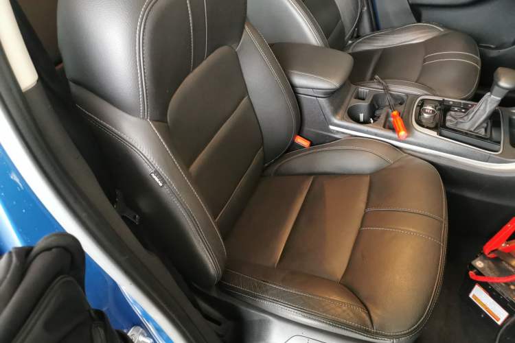 Used Qoros 5 2017 1.6T Automatic Flagship Model Right Front Seat