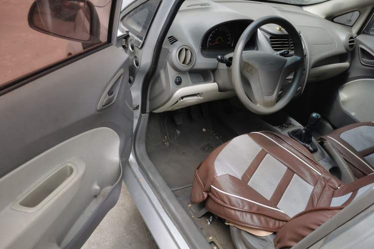 Used Chevrolet Sail 2010 Hatchback 1.2L Manual Warm Edition