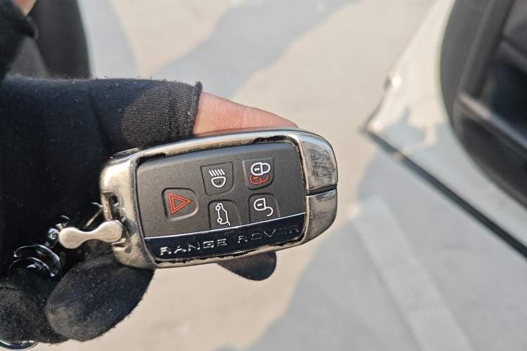 Used Land Rover Range Rover Sport 2016 3.0 SC V6 SE