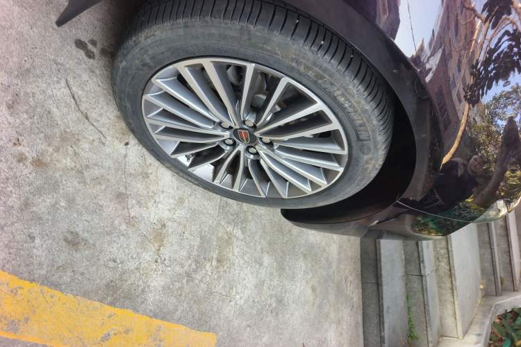 Used Hongqi H9 2022 2.0T Smart Connect Flagship Edition
