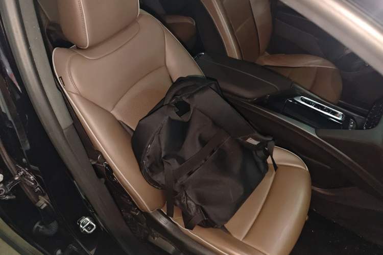 Used Buick Enclave 2020 28T Four-Wheel Drive Luxury Flagship Edition