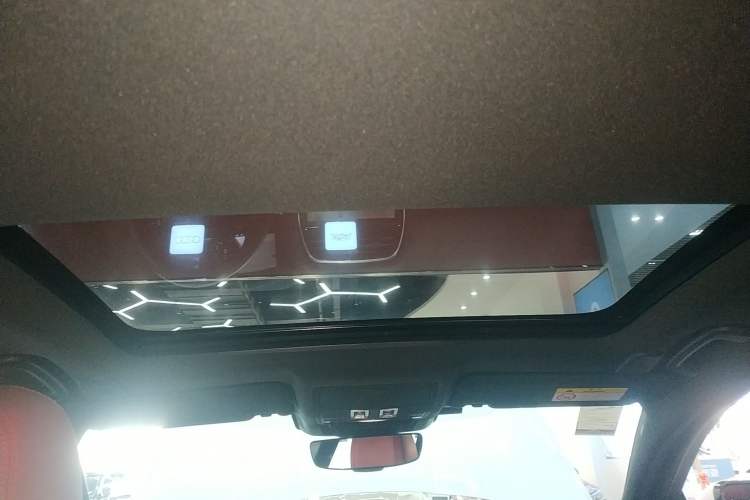 Used Jaguar XEL 2021 2.0T 250 PS Black Edition Sport Version