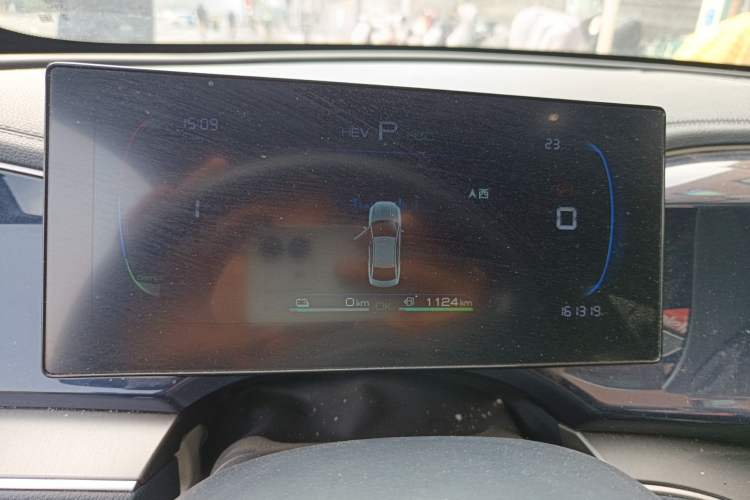 Used BYD Qin PLUS 2023 Champion Edition DM-i 120KM Leading Model
