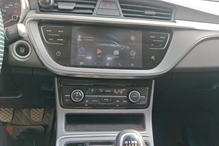 Used Geely Auto Emgrand GL 2018 1.8L Manual Elite Smart Connectivity Version