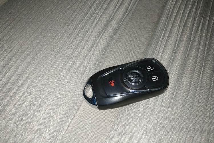 Used Buick GL8 2018 ES 28T Comfort Model China VI Standard
