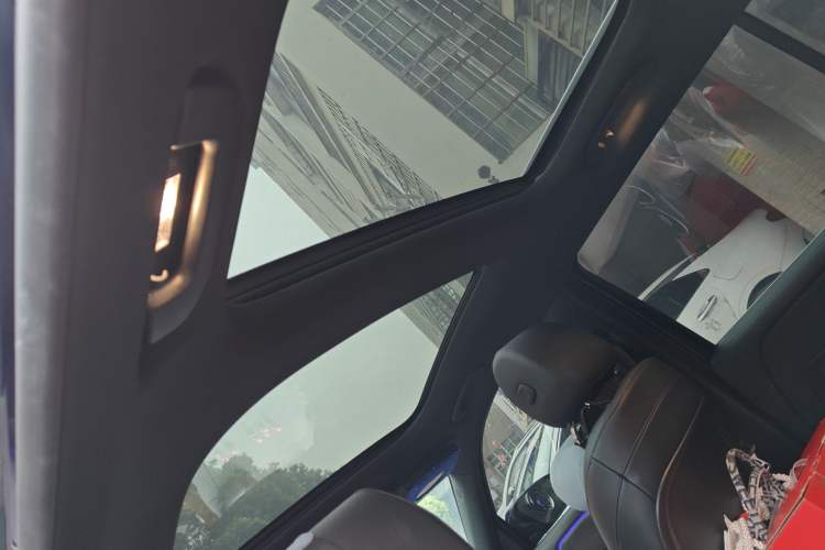 Used Mercedes-Benz GLB 2021 GLB 200 Dynamic Edition Headliner