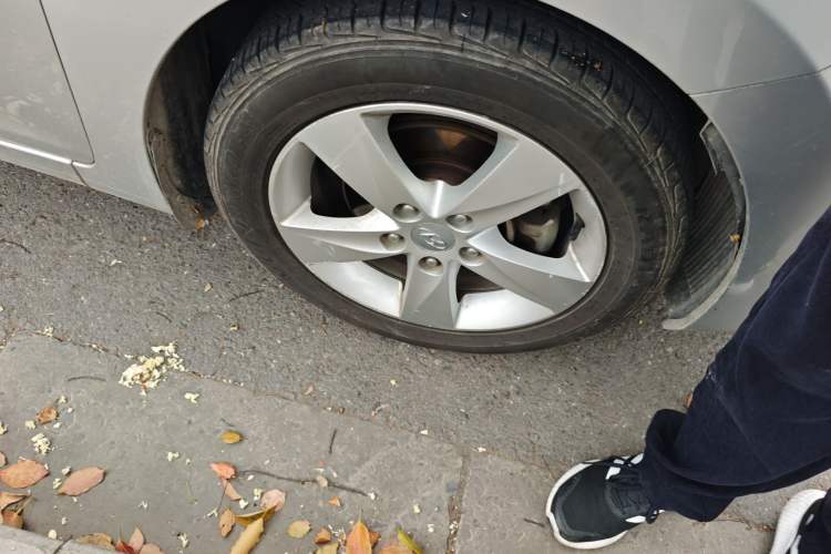 Used Hyundai Elantra (5th Generation / Langdong) 2012 1.6L Automatic Leading Model
