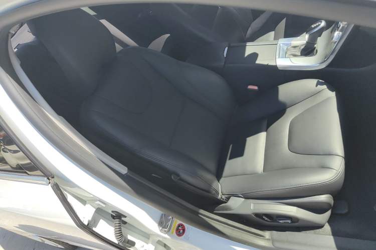 Used Volvo S60 2016 S60L T4 Zhiyuan Edition