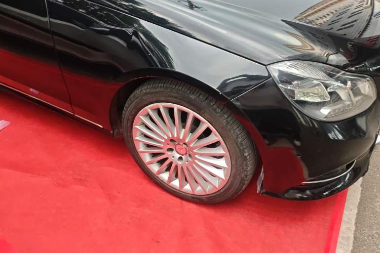 Used Mercedes-Benz E-Class 2015 E 200 L
