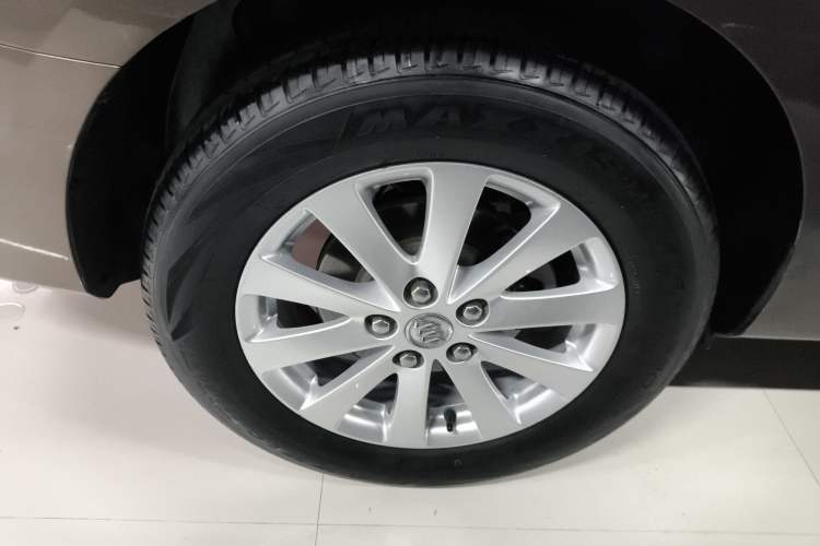 Used Buick GL8 2018 28T Luxury Model China VI Standard
